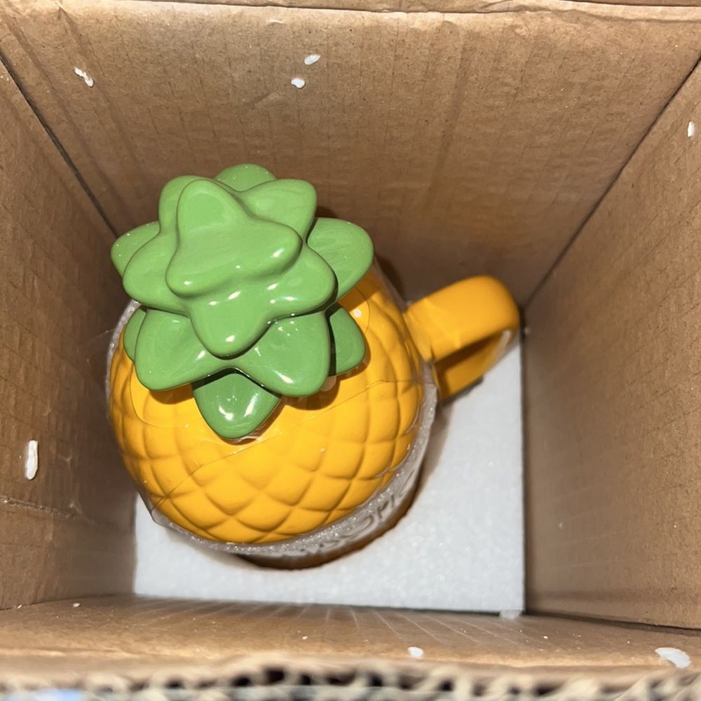 Rae Dunn Tropic like it's hot lidded mug, NIB - Picture 3 of 4